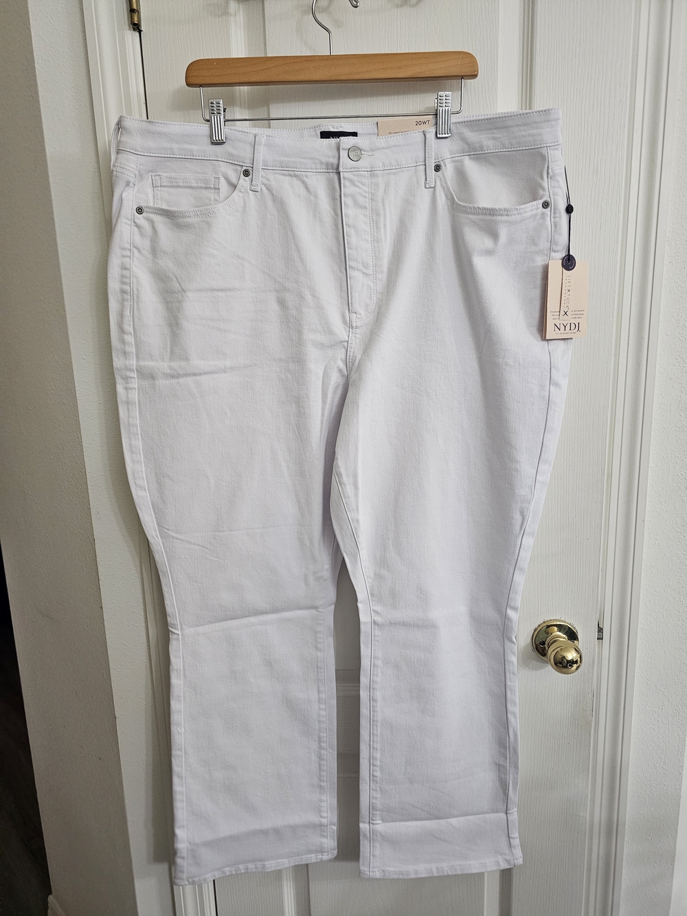 NYDJ White Straight-Leg Jeans - Clean Classic Fit